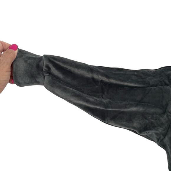 POL Crushed Velvet Grey Plush Small Crewneck Sweatshirt Stretch Loungewear NWOT - Picture 7 of 10